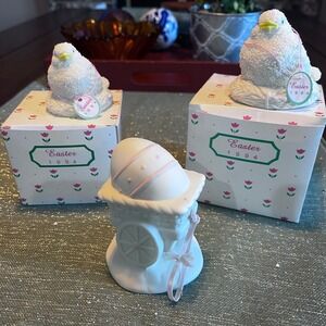 Dept 56 Easter 1994 Figurine Set 2 Chicks 1 Egg Carriage White Pink Bisque